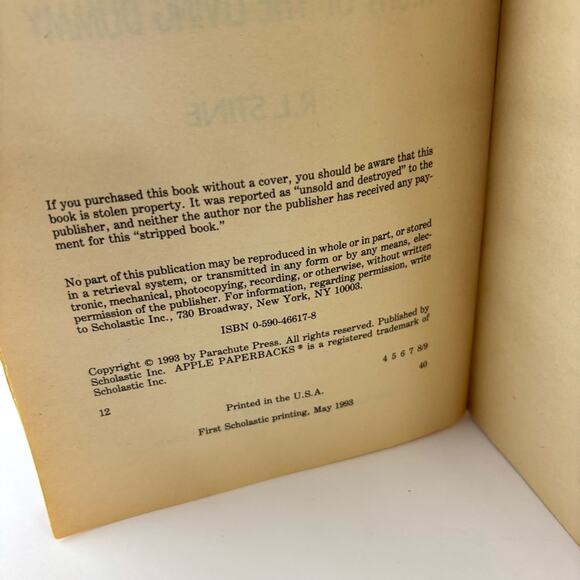 Vintage 90’s R.L. Stine Goosebumps Night Of The Living Dummy Book #7 - Picture 4 of 4